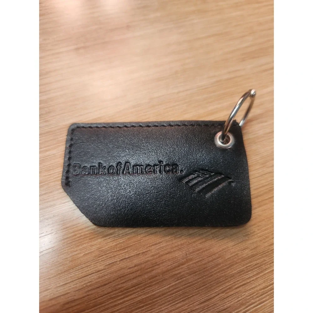 Vtg. Bank America Leather Keychain Mini Credit Card Holder Key Ring Zipper Pull‎